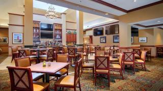 Hilton Garden Inn Milwaukee Northwest Conference Center - 3