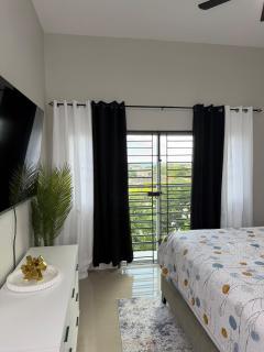 Modern 1 Bedroom Bull Bay Near Airport - 5