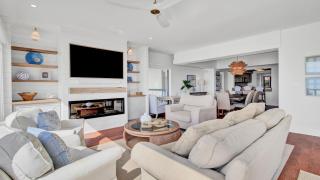 1101 Ocean Club by AvantStay Amazing Ocean Views Close To Beach - 1