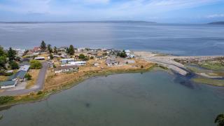 Sisters by the Sound by AvantStay Beach Access - 8