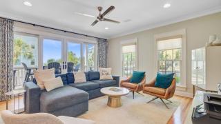 56 Grand Pavilion by AvantStay Oceanfront Deck Views Community Pool - Isle of Palms - 9