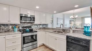 428 D Shipwatch by AvantStay Ocean View w Community Pool Access - 6