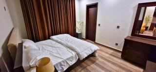 Premier Apartments - 8