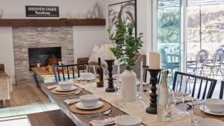 Hidden Oaks Farmhouse by AvantStay - 1