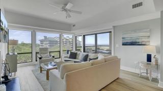 1408 Ocean Club by AvantStay Oceanfront Home w Amazing Views - 5