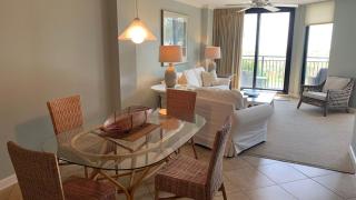 121 D Shipwatch by AvantStay Oceanfront Villa w View - Isle of Palms - 5