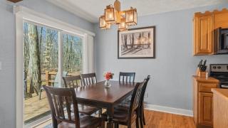 Slalom by AvantStay Walk to Ski Slopes - 3