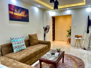 Luxurious Beachfront Apartment - 7