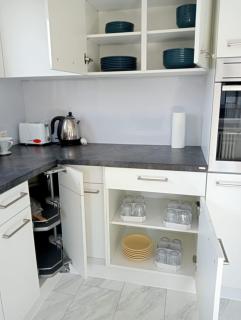 5 Zi WG, 6 Einzelbetten, Gratis Parking, 15 min nach Zurich - 4