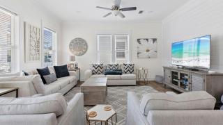 30A Wave and Sea by AvantStay Lagoon Pool Walk to Beach - Rosemary Beach - 4