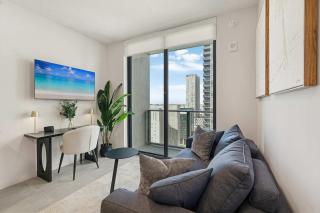 City Scape- Rooftop Pool & Downtown Living - 1