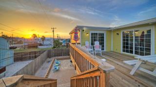 Sun Beach by AvantStay Private Pool Near Beach - 8