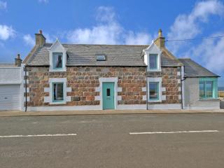 Cliff Top Cottage - 2