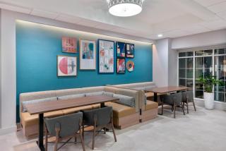 Homewood Suites by Hilton Orlando-Nearest to Universal Studios - 6