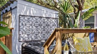 Deck Lounge w Hot Tub Fire Pit Garage Game Room Hidden Grove by AvantStay - St. Augustine - 1