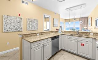 The Crescent 412 - 2