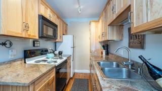 Viking Lodge 103 by AvantStay Stunning Condo Near Ski Lift - 6