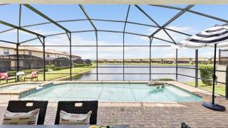 Sleeps 20 Resort Home Near Disney PoolGame Room Twice-as-Nice by AvantStay - Kissimmee - 0