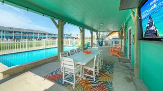 Mins to Beach Private Pool Golf Cart Zone Game Room Sleeps 12 - 8