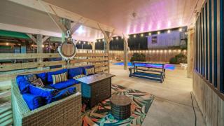 Salty Peach by AvantStay Private Pool New Decor - 9