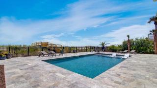 710 Ocean Boulevard AvantStay Oceanfront Private Pool Rooftop Deck - Mount Pleasant - 4