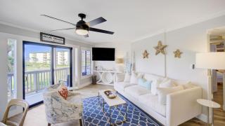 Triton Sea Haven by AvantStay - 8