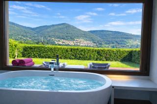 Relax natural en Vigo Rural Moss con Jacuzzi y Vistas - 0