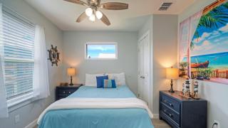 Two Port A Homes Near Beach Nature Preserve Ideal Group Retreat - 1