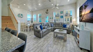 Awave from it All Ocean Devotion by AvantStay - 2