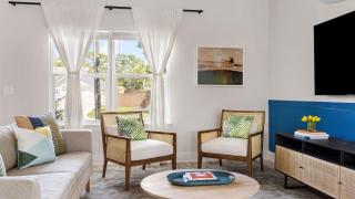 Beach Retreat w Putting Green Hot Tub 2 Free Bikes Golden Hour by AvantStay - 2