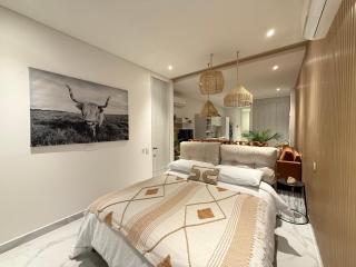 Deluxe Apartasuites next to Bello Horizonte Beach - 4