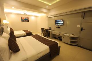 Hotel East Gate by Vablis Hospitality - 4