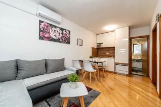 Apartments with WiFi Vir - 23542 - 1