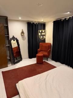 Sky One Penthouse - 4