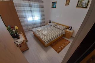 Apartments with parking space Valbandon, Fazana - 25203 - 3