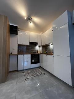 Close to the city - 2