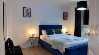RNM Worcester - 3Bed Property, Double Driveway, Entire Private Place with Large Lounge and Garden - 4