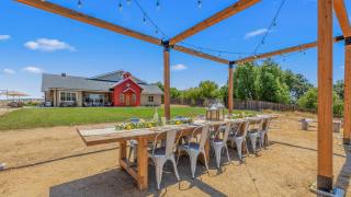 Cooperage by AvantStay Vineyard Views Soccer - 7