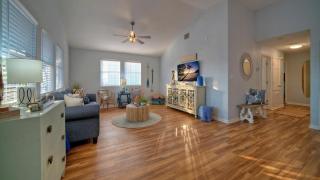 Private Pool Large Yard Game Room Balcony South By Sunkissed by Avantstay - 3