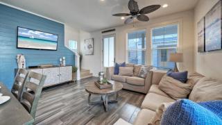 2 Homes in Old Town by AvantStay Sleeps 19 Pool Newly Built Walk to Eats Music More - 4