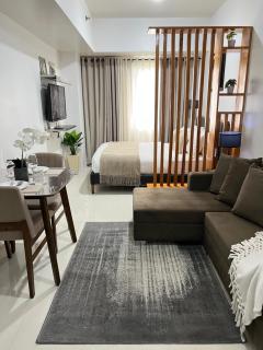 La Montañosa at Brenthill Baguio Town- Studio Rooms - 8
