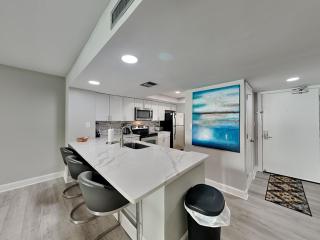 Edgewater #1302 - 3