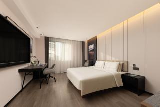 Atour Hotel Shanghai Caohejing Guilin Park Metro Station - 1