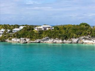 Russell Island Beachfront Style Home - 4