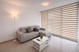 Moderno-zona tranquila-Vista a la piscina-GYM - 2