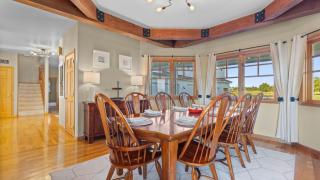 Seacliff Haven by AvantStay Waterfront Luxury Stunning Views Hot Tub Game Room - 3