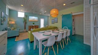 Rooftop Patio w View Pool Near the Beach Lost Shaker of Salt by AvantStay - 1