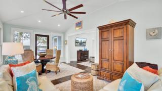 17 Sandcrab Court by AvantStay Newly Renovated Home in Beach Town - 0