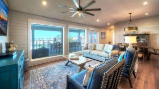 Blue Marlin at Trout Street Balcony w Marina Views Walk to Port A Nightlife - 3