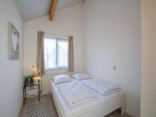 Villa in Julianadorp near Sandy Beach - 4